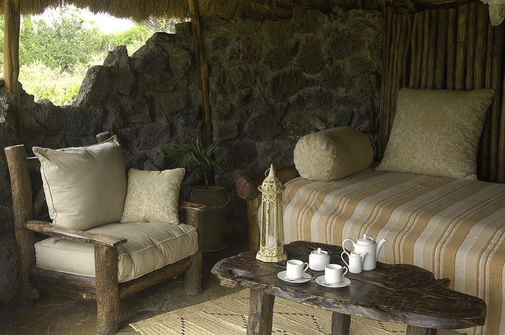 Hotel Mbweha Camp à Elmenteita Extérieur photo