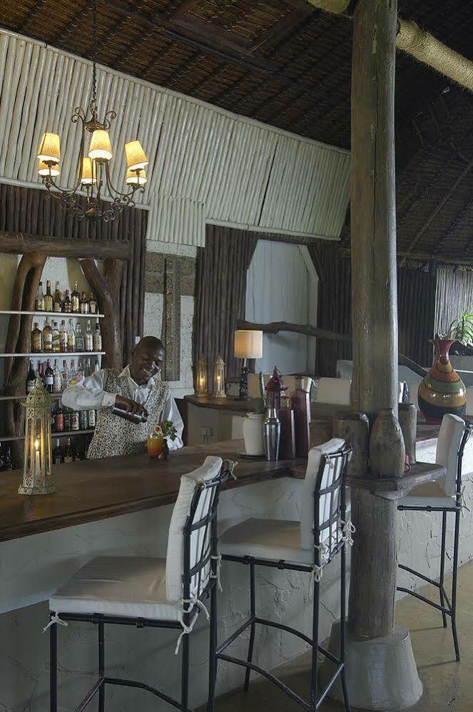 Hotel Mbweha Camp à Elmenteita Extérieur photo